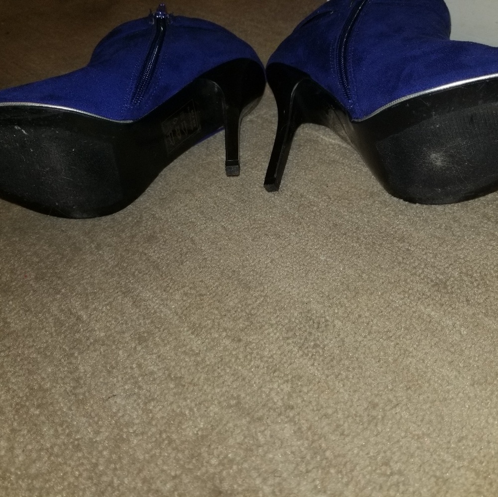 Booties - Picture 3 of 5